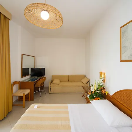 Ecoresort Le Sirene - Caroli Hotell