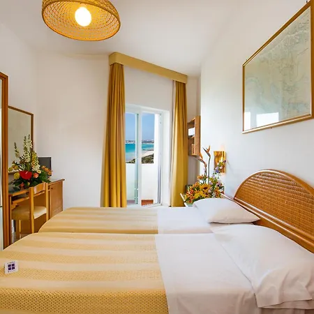 酒店 Ecoresort Le Sirene - Caroli 3*