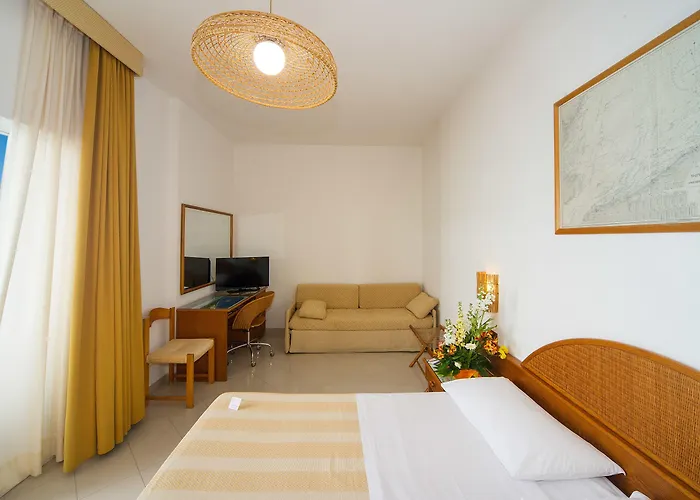 Ecoresort Le Sirene - Caroli 酒店