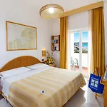 Hotel Ecoresort Le Sirene - Caroli 3*
