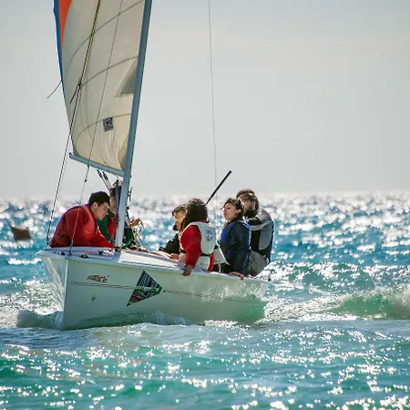 Ecoresort Le Sirene - Caroli 3* גאליפולי