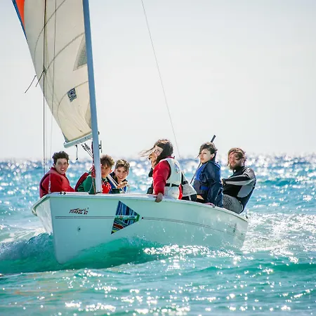 Ecoresort Le Sirene - Caroli 3* גאליפולי