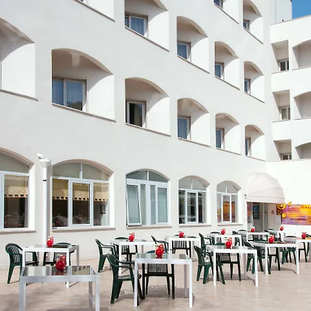 מלון Ecoresort Le Sirene - Caroli גאליפולי