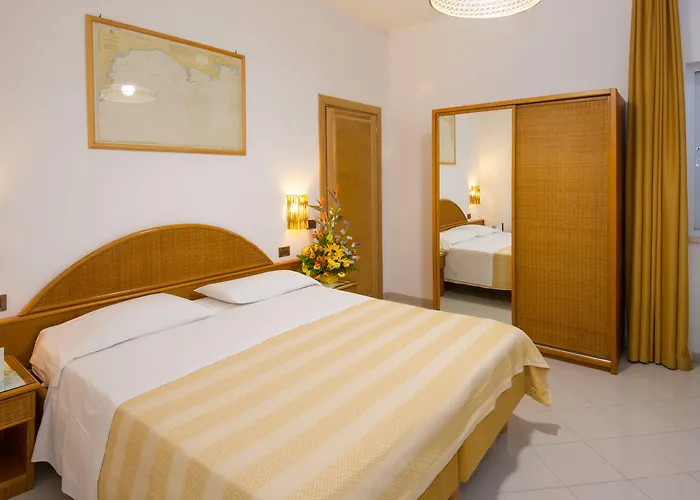 Ecoresort Le Sirene - Caroli Hotel 3*